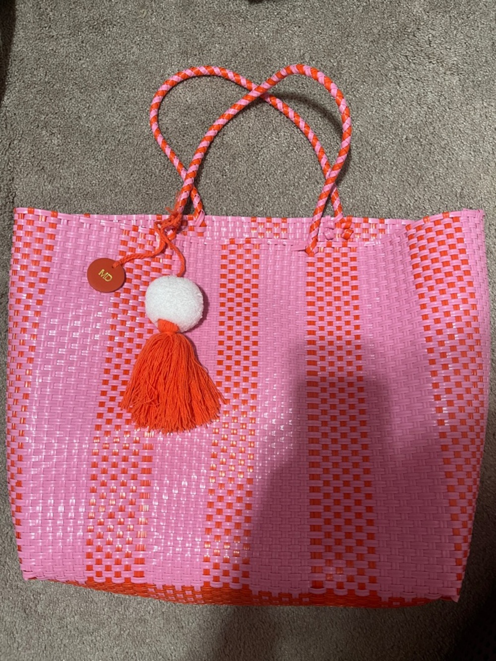 Mark & Graham SAYULITA WOVEN BEACH TOTE pink & orange md personalized - Picture 3 of 4